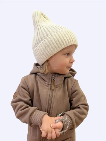 Вязаная шапочка "Тыковка" Woolly, Экрю