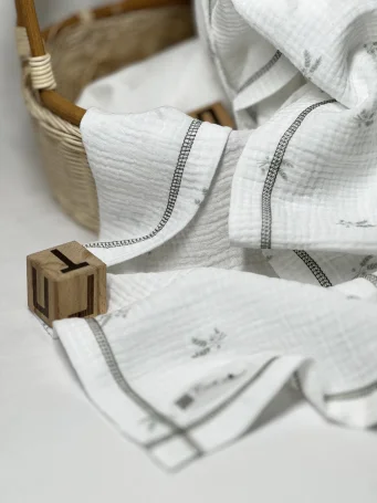 Муслиновая пеленка Букет Нежности 90*130 (+/-5 см)