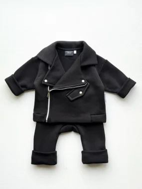 Костюм с косухой, черный