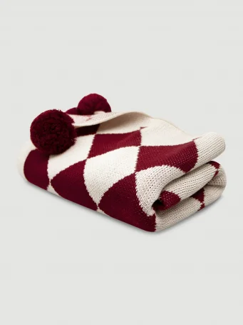 Вязаный плед Mjölk Milk/Red