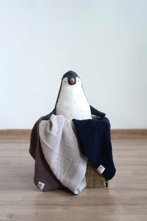 Кофейный детский плед