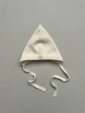 Чепчик вязаный (экрю)