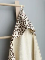 Муслиновое полотенце Babyshowroom, 100х100 см., Леопард на молочном