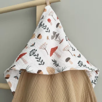 Муслиновое полотенце Babyshowroom, 100х100 см., Лесные грибы