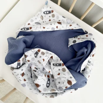 Двустороннее муслиновое полотенце Babyshowroom, 100х100 см., Ракеты в космосе