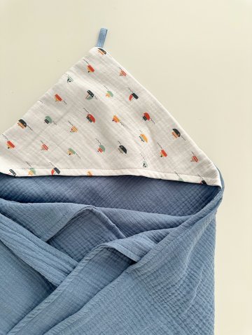 Муслиновое полотенце Babyshowroom, 100х100 см., Кораблики/голубой