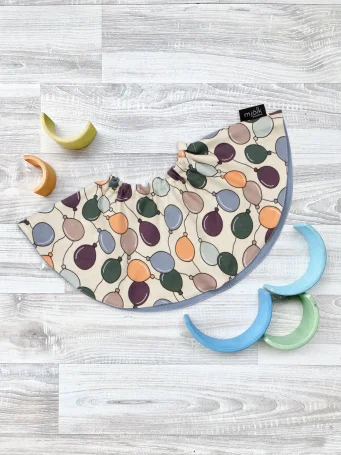 Двусторонний нагрудник Mjölk Шарики