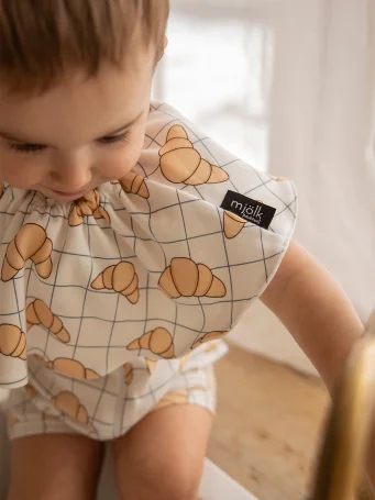 Двусторонний нагрудник Mjölk Круассаны