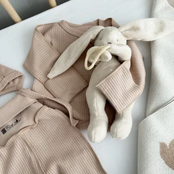 Распашонка на кнопках RinaAmari Светлый кофе, в рубчик