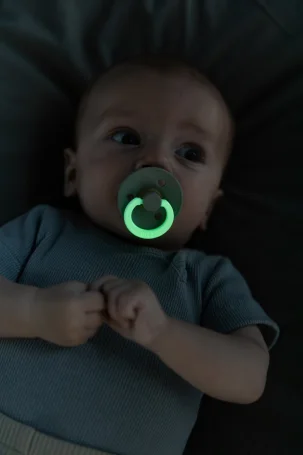 Пустышка латексная ночная BIBS Colour Glow - Petrol
