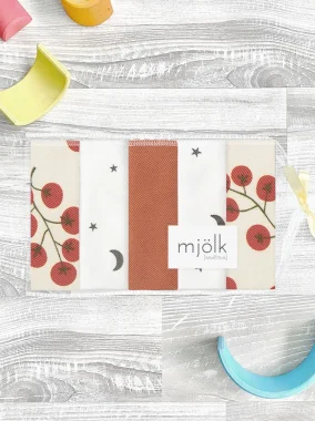 Набор платочков слюнявчиков Mjölk Cherry Tomatoes