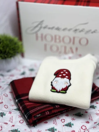 Флисовый костюм, Забавный гном