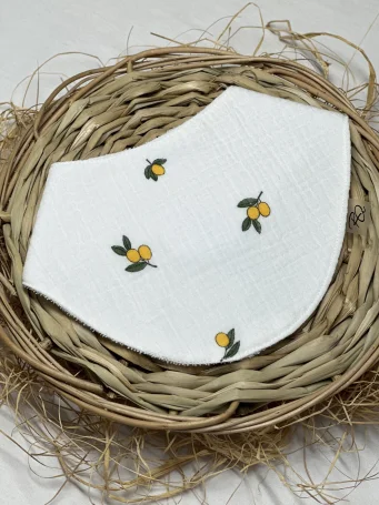 Непромокаемый слюнявчик-нагрудник на кнопках RinaAmari Муслин в ассортименте