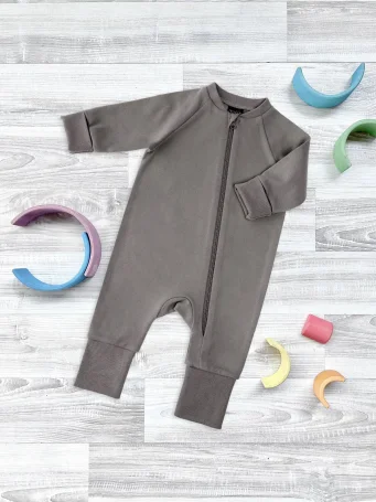 Комбинезон на манжетах Mjölk Sleep and Play Fog, с рукавом реглан