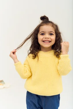 Джемпер вязаный oversize Classic, светло-жёлтый