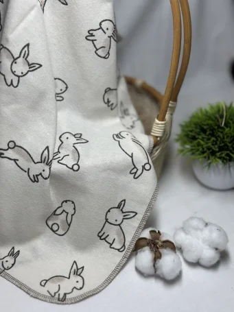 Фланелевая пелёнка RinaAmari Сливочные Ушастики