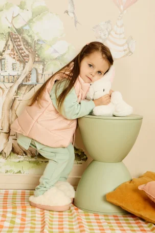 Демисезонный жилет "Warm", Пудра